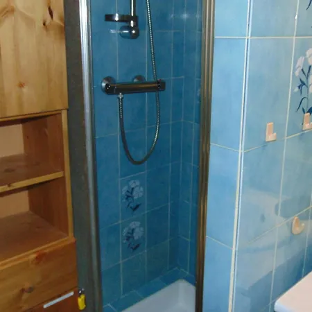 Convivial En Zone Pietonne Avec Animaux Admis, Balcon - - Fr-1-517-23 Шамони