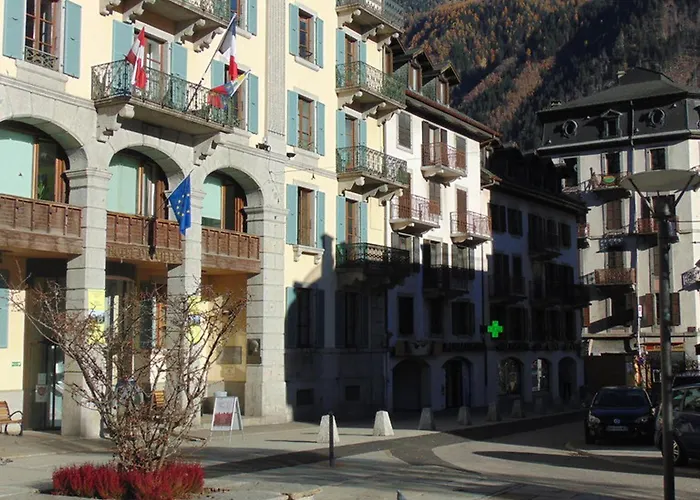 Daire Convivial En Zone Pietonne Avec Animaux Admis, Balcon - - Fr-1-517-23 *