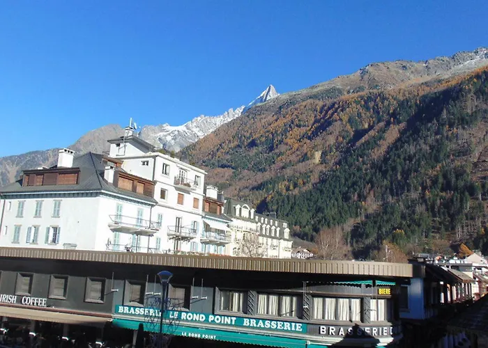 Convivial En Zone Pietonne Avec Animaux Admis, Balcon - - Fr-1-517-23