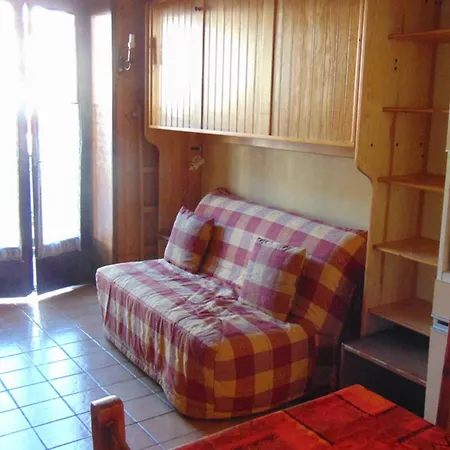 Daire Convivial En Zone Pietonne Avec Animaux Admis, Balcon - - Fr-1-517-23